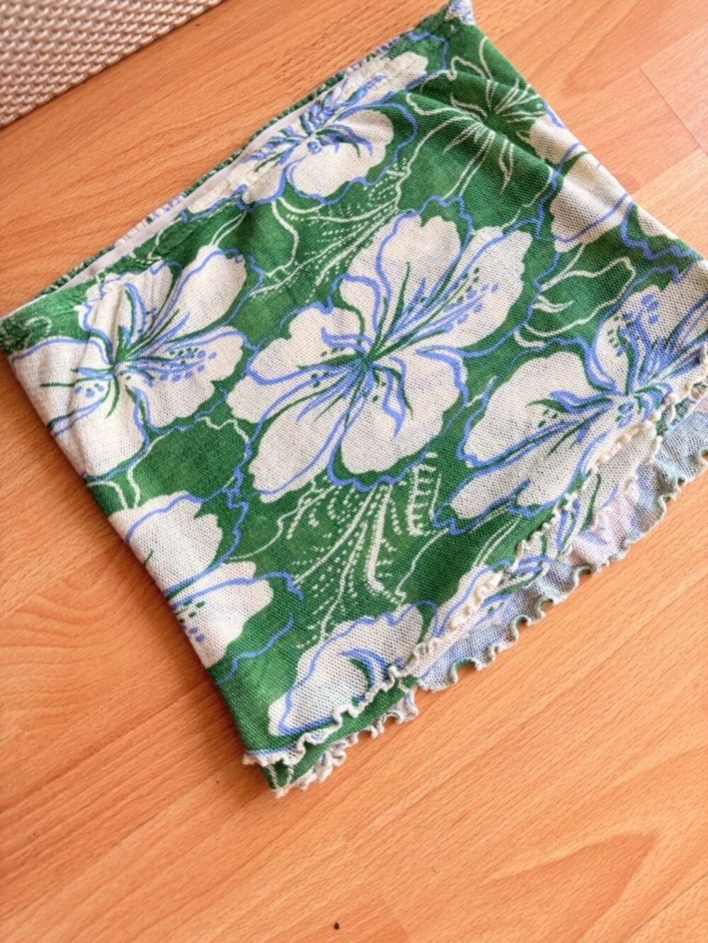 Free People Strapless Tube Top Green White Floral Bohemian Boho Festival SMALL - Picture 2 of 8